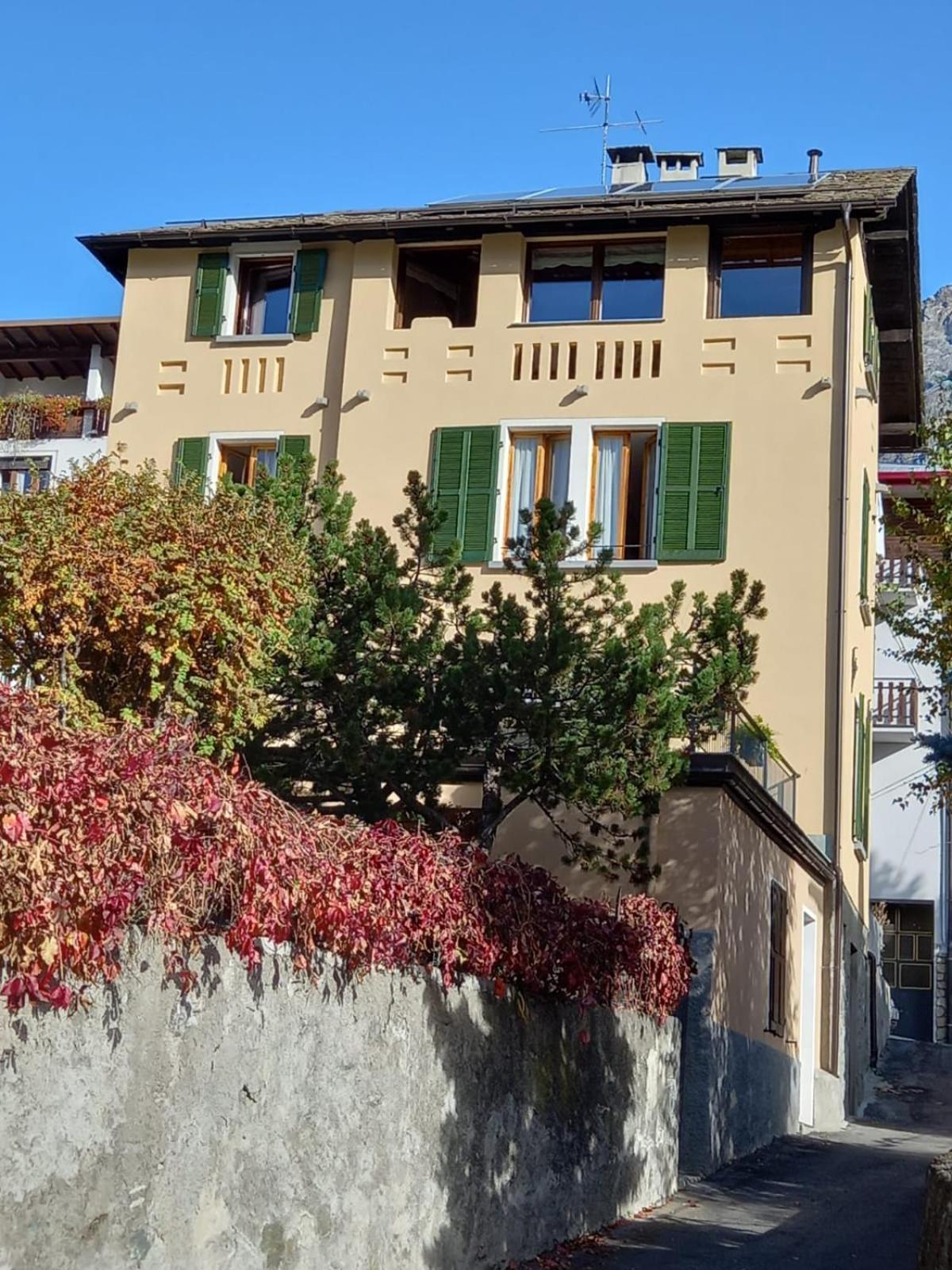 Appartamenti Via Monte Braulio 19 ボルミオ エクステリア 写真