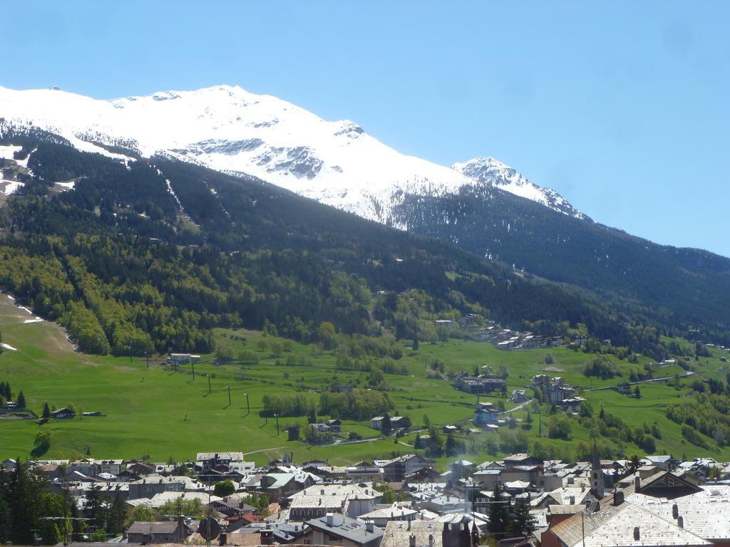Appartamenti Via Monte Braulio 19 ボルミオ エクステリア 写真
